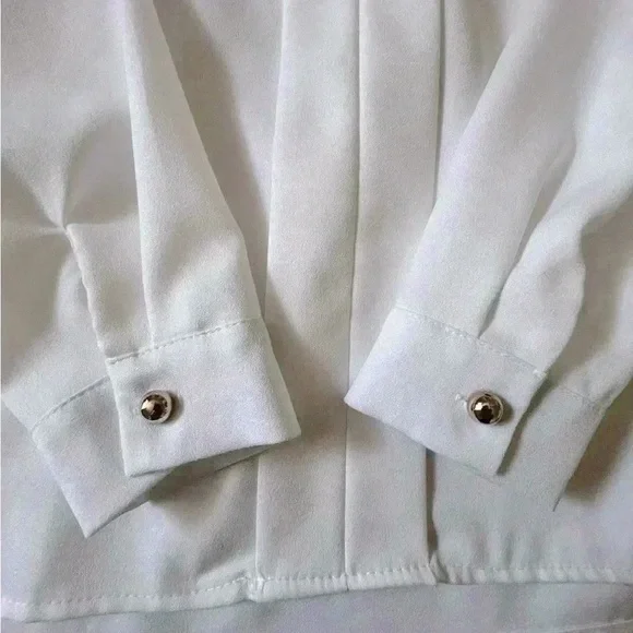 Macy’s White Blouse with Gold Cuff Accents - Picture 4 of 4